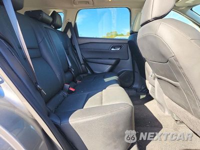 Zdjęcie 11 z 14 samochodu: 2023 NISSAN ROGUE SL VIN:5N1BT3CB5PC813336 - miniatura