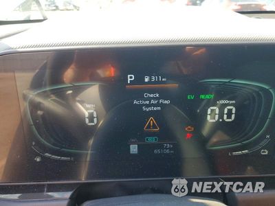 Zdjęcie 9 z 13 samochodu: 2023 KIA NIRO SX VIN:KNDCT3LE2P5116293 - miniatura