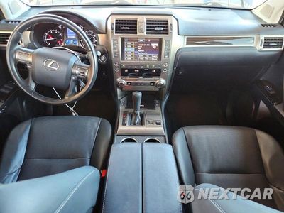 Zdjęcie 8 z 13 samochodu: 2015 LEXUS GX 460 VIN:JTJBM7FX9F5103243 - miniatura