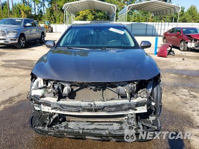Piąte zdjęcie samochodu w środku: 2019 TOYOTA CAMRY SE VIN:4T1B11HK4KU728218 - miniatura