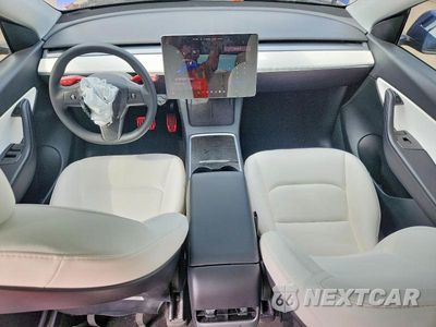 Zdjęcie 8 z 13 samochodu: 2022 TESLA MODEL Y VIN:7SAYGDEFXNF309778 - miniatura