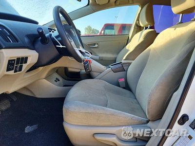 Zdjęcie 7 z 12 samochodu: 2012 TOYOTA PRIUS THREE VIN:JTDKN3DU0C1539449 - miniatura