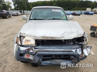 Piąte zdjęcie samochodu w środku: 2002 TOYOTA 4RUNNER SR5 VIN:JT3HN86R629073224 - miniatura