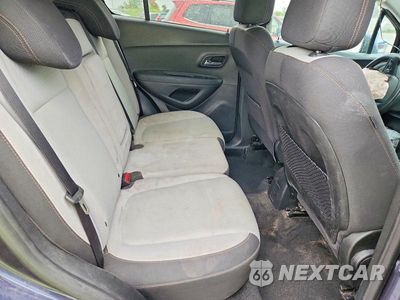Zdjęcie 10 z 12 samochodu: 2019 CHEVROLET TRAX LS VIN:3GNCJKSBXKL259127 - miniatura