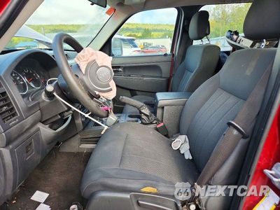Zdjęcie 7 z 13 samochodu: 2011 JEEP LIBERTY SPORT VIN:1J4PN2GK3BW535949 - miniatura