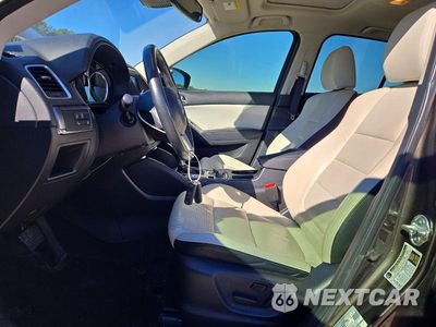 Zdjęcie 7 z 13 samochodu: 2016 MAZDA CX-5 GT VIN:JM3KE2DY3G0668916 - miniatura