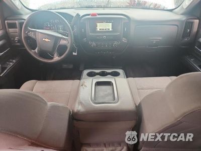 Zdjęcie 8 z 13 samochodu: 2017 CHEVROLET SILVERADO K2500 HEAVY DUTY VIN:1GC2KUEG7HZ286694 - miniatura