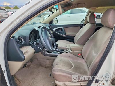 Zdjęcie 7 z 13 samochodu: 2007 TOYOTA RAV4 BASE VIN:JTMBD33V875106232 - miniatura