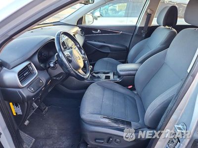 Zdjęcie 7 z 13 samochodu: 2016 KIA SORENTO LX V6 VIN:5XYPGDA56GG012640 - miniatura
