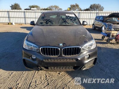 Piąte zdjęcie samochodu w środku: 2018 BMW X6 XDRIVE35I VIN:5UXKU2C57J0Z62487 - miniatura