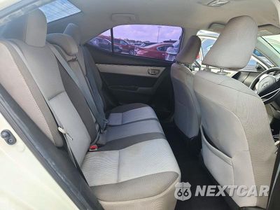 Zdjęcie 10 z 12 samochodu: 2018 TOYOTA COROLLA LE VIN:5YFBURHE1JP787078 - miniatura
