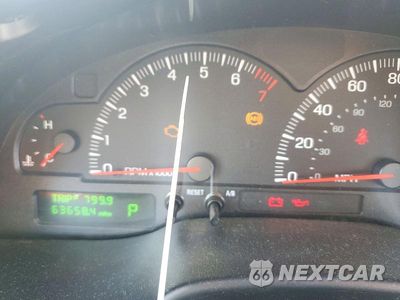 Zdjęcie 9 z 12 samochodu: 2001 LINCOLN LS VIN:1LNHM86S41Y720897 - miniatura