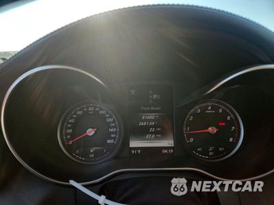 Zdjęcie 9 z 12 samochodu: 2015 MERCEDES-BENZ C 300 VIN:55SWF4JB4FU045015 - miniatura
