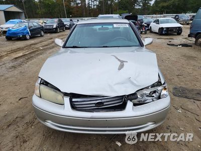 Piąte zdjęcie samochodu w środku: 2001 TOYOTA CAMRY LE VIN:JT2BG22K210595152 - miniatura