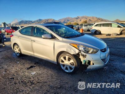 Czwarte zdjęcie samochodu z boku: 2013 HYUNDAI ELANTRA LIMITED VIN:KMHDH4AE3DU849030 - miniatura