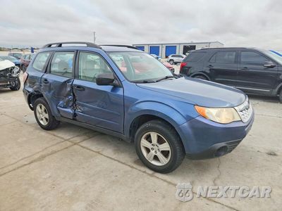 Czwarte zdjęcie samochodu z boku: 2013 SUBARU FORESTER 2.5X VIN:JF2SHABC7DH404842 - miniatura