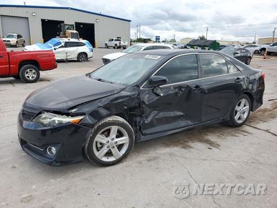 2013 TOYOTA CAMRY SE 4T1BF1FK3DU246069 - główne zdjęcie licytacji z USA - miniatura