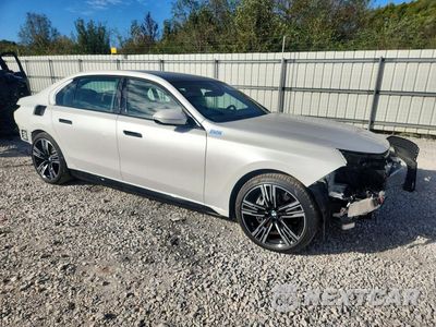 Czwarte zdjęcie samochodu z boku: 2024 BMW I7 EDRIVE50 VIN:WBY43EJ09RCR28548 - miniatura
