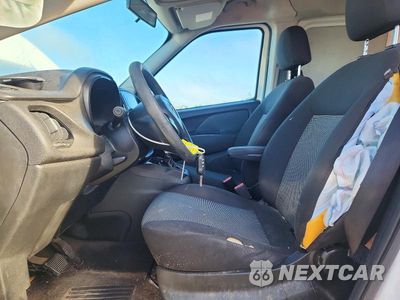 Zdjęcie 7 z 13 samochodu: 2016 RAM PROMASTER CITY VIN:ZFBERFAT6G6B34337 - miniatura