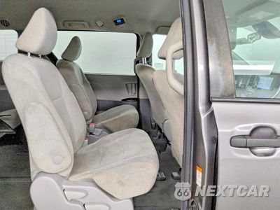 Zdjęcie 11 z 13 samochodu: 2020 TOYOTA SIENNA L 7-PASSENGER VIN:5TDZZ3DC0LS042477 - miniatura