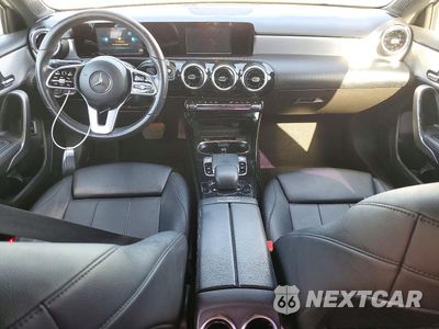Zdjęcie 8 z 12 samochodu: 2019 MERCEDES-BENZ A 220 VIN:WDD3G4EB4KW028156 - miniatura