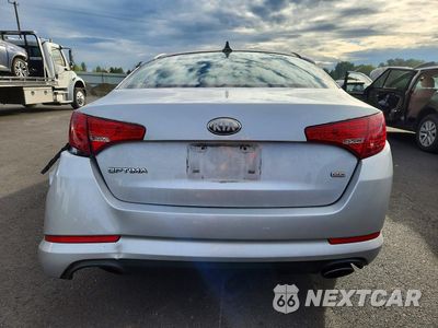 Zdjęcie 6 z 12 samochodu: 2013 KIA OPTIMA LX VIN:5XXGM4A70DG232303 - miniatura