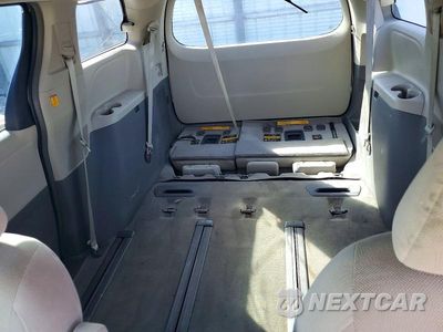 Zdjęcie 10 z 14 samochodu: 2011 TOYOTA SIENNA BASE 7-PASSENGER VIN:5TDKA3DC0BS009180 - miniatura