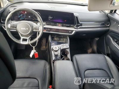 Zdjęcie 8 z 13 samochodu: 2023 KIA SPORTAGE SX PRESTIGE VIN:KNDPXCAG7P7056610 - miniatura