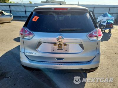 Zdjęcie 6 z 12 samochodu: 2016 NISSAN ROGUE S VIN:JN8AT2MT7GW028417 - miniatura