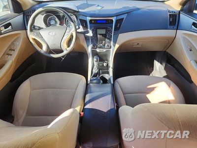 Zdjęcie 8 z 12 samochodu: 2011 HYUNDAI SONATA GLS VIN:5NPEB4AC8BH015917 - miniatura
