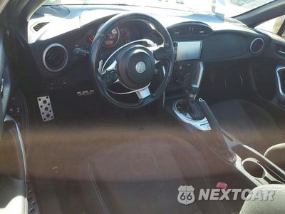 Zdjęcie 8 z 12 samochodu: 2017 TOYOTA 86 BASE VIN:JF1ZNAA11H8710680 - miniatura