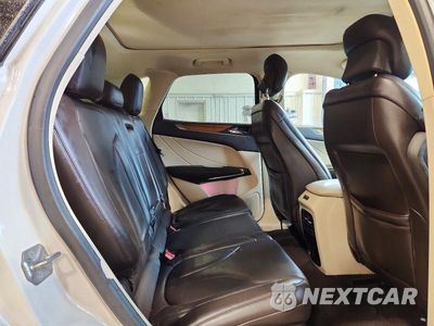 Zdjęcie 11 z 13 samochodu: 2015 LINCOLN MKC VIN:5LMCJ1A95FUJ02515 - miniatura