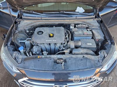 Zdjęcie 11 z 12 samochodu: 2017 HYUNDAI ELANTRA SE VIN:5NPD84LF6HH183579 - miniatura