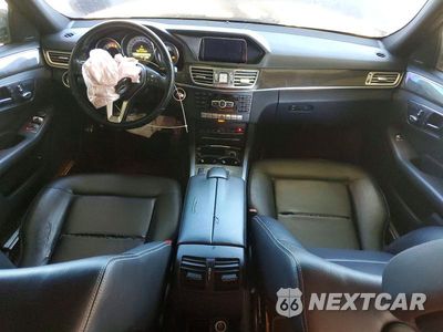 Zdjęcie 8 z 13 samochodu: 2014 MERCEDES-BENZ E 350 VIN:WDDHF5KBXEB048846 - miniatura