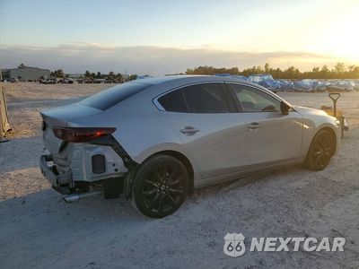 Trzecie zdjęcie samochodu z tyłu: 2025 MAZDA 3 SELECT SPORT VIN:3MZBPABM0SM474666 - miniatura
