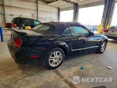 Trzecie zdjęcie samochodu z tyłu: 2005 FORD MUSTANG GT VIN:1ZVHT85H455226315 - miniatura