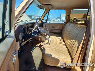 Zdjęcie 7 z 13 samochodu: 1986 GMC SUBURBAN C1500 VIN:1G5EC16L2GF520915 - miniatura