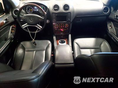 Zdjęcie 8 z 13 samochodu: 2011 MERCEDES-BENZ GL 450 4MATIC VIN:4JGBF7BE6BA627979 - miniatura