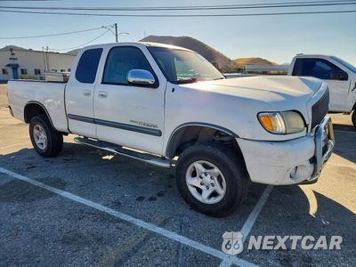 Czwarte zdjęcie samochodu z boku: 2003 TOYOTA TUNDRA SR5 VIN:5TBRN34193S421691 - miniatura