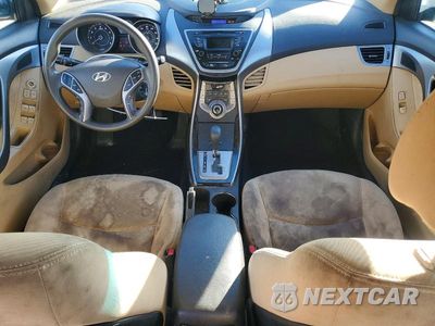 Zdjęcie 8 z 12 samochodu: 2013 HYUNDAI ELANTRA GLS VIN:5NPDH4AE9DH345953 - miniatura