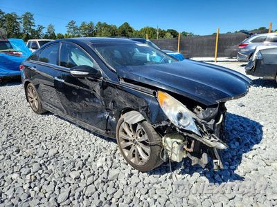 Czwarte zdjęcie samochodu z boku: 2013 HYUNDAI SONATA LIMITED 2.0T VIN:5NPEC4AB2DH567999 - miniatura