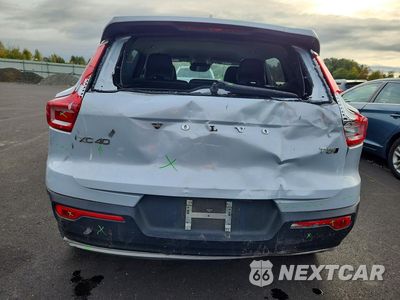 Zdjęcie 6 z 12 samochodu: 2020 VOLVO XC40 T5 MOMENTUM VIN:YV4162UK9L2251812 - miniatura