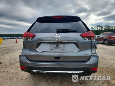 Zdjęcie 6 z 14 samochodu: 2018 NISSAN ROGUE SL VIN:5N1AT2MT4JC778759 - miniatura