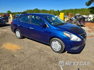 Czwarte zdjęcie samochodu z boku: 2019 NISSAN VERSA SV VIN:3N1CN7AP0KL871914 - miniatura