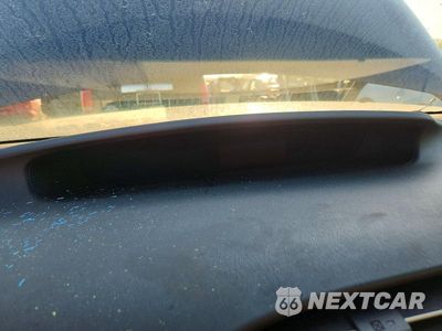 Zdjęcie 9 z 12 samochodu: 2014 TOYOTA PRIUS TWO VIN:JTDKN3DU0E0386290 - miniatura