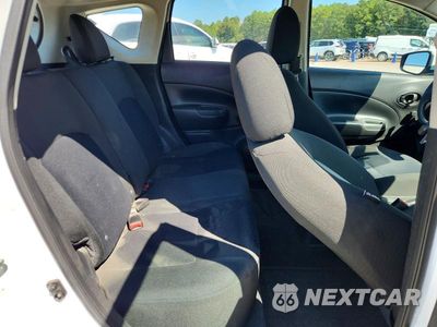 Zdjęcie 10 z 12 samochodu: 2017 NISSAN VERSA NOTE S PLUS VIN:3N1CE2CP0HL360664 - miniatura