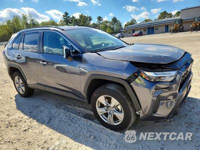 Czwarte zdjęcie samochodu z boku: 2025 TOYOTA RAV4 LE VIN:4T3LWRFV0SU181831 - miniatura