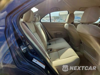 Zdjęcie 10 z 12 samochodu: 2013 SUZUKI KIZASHI SE VIN:JS2RF9A36D6100003 - miniatura