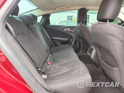 Zdjęcie 10 z 12 samochodu: 2015 CHRYSLER 200 LIMITED VIN:1C3CCCAB7FN701933 - miniatura