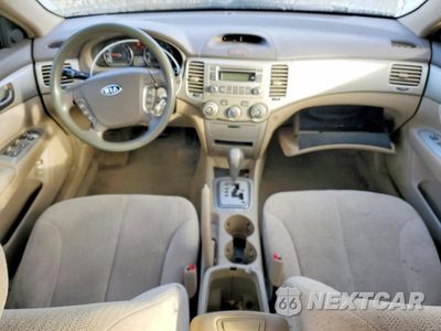 Zdjęcie 8 z 13 samochodu: 2007 KIA OPTIMA LX VIN:KNAGE123075113907 - miniatura
